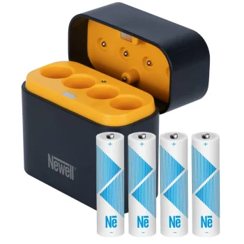 Newell 4 kanalų įkroviklis su 4x AA Li-ion 2200mAh įkraunamomis baterijomis