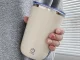 Automatinis maišomasis puodelis su USB įkrovimu, 350 ml, smėlio