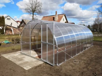 Šiltnamis KLASIKA TUBE 3 x 10 m (30 m²), su pamatu ir 6 mm polikarbonatu