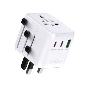 SBS universalus kelioninis adapteris 2xUSB-C / 1xUSB-A, baltas