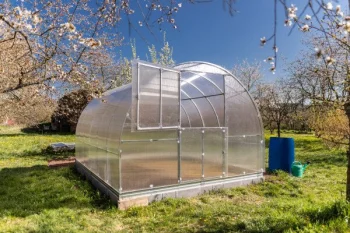 Šiltnamis KLASIKA TUBE 3x12 m (36 m²) su pamatu ir 6 mm polikarbonatu