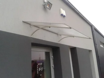 Tiesus durų stogelis STARKEDACH T-160, 160x100x30 cm, šviesiai pilkas