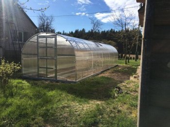 Šiltnamis KLASIKA 30 (3x10 m) su pamatu ir 6 mm polikarbonatu