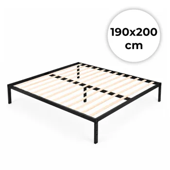 Metalinė lova ModernHome 190x200 cm su medinėmis grotelėmis, juoda