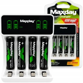 Maxday AA/AAA baterijų įkroviklis su LCD ekranu ir 4 AAA baterijomis, baltas