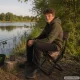 Sulankstoma žvejybos kėdė su atlošu ir šaltkrepšiu