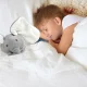 Interaktyvus pliušinis drambliukas su garsu ir judančiomis ausimis, 30 cm, pilkas ir baltas