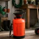 Sodo rankinis slėginis purkštuvas su ilgu antgaliu, 5 L, oranžinis