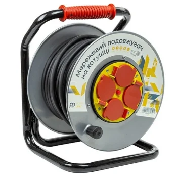Prailginimo laidas su rite 25m, 4 lizdai, 3x2.5mm2