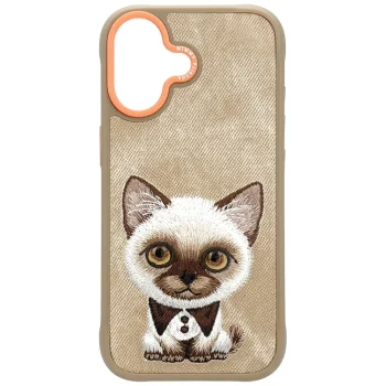 Nimmy iPhone 17 dėklas Big Eyed Pet 2.0 Cat, smėlio spalvos