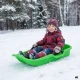 Žalios plastikinės rogutės su atlošu ir stabdymo rankenomis, 64 cm