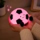 Silikoninė LED naktinė lemputė „Futbolo kamuolys“, RGB, USB-C, balta ir juoda