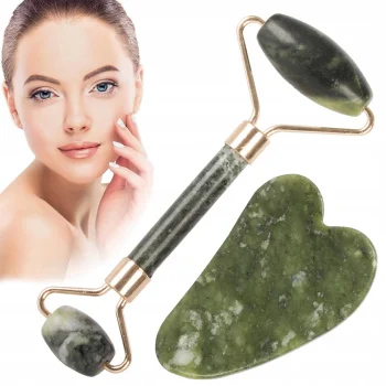 Nefrito veido masažuoklis su Gua Sha plokštele