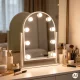 ModernHome LED kosmetinis veidrodis 30x40 cm su 9 lemputėmis ir 3 šviesos tonais