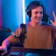 USB mikrofonas BOYA K9 su RGB apšvietimu ir stovu, juodas