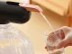 Elektrinė vandens pompa 5-18.9L buteliams, juoda