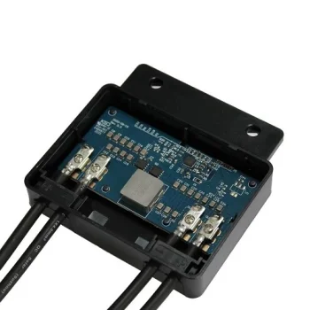 Saulės modulių optimizatorius - jungiamoji dėžutė 600W