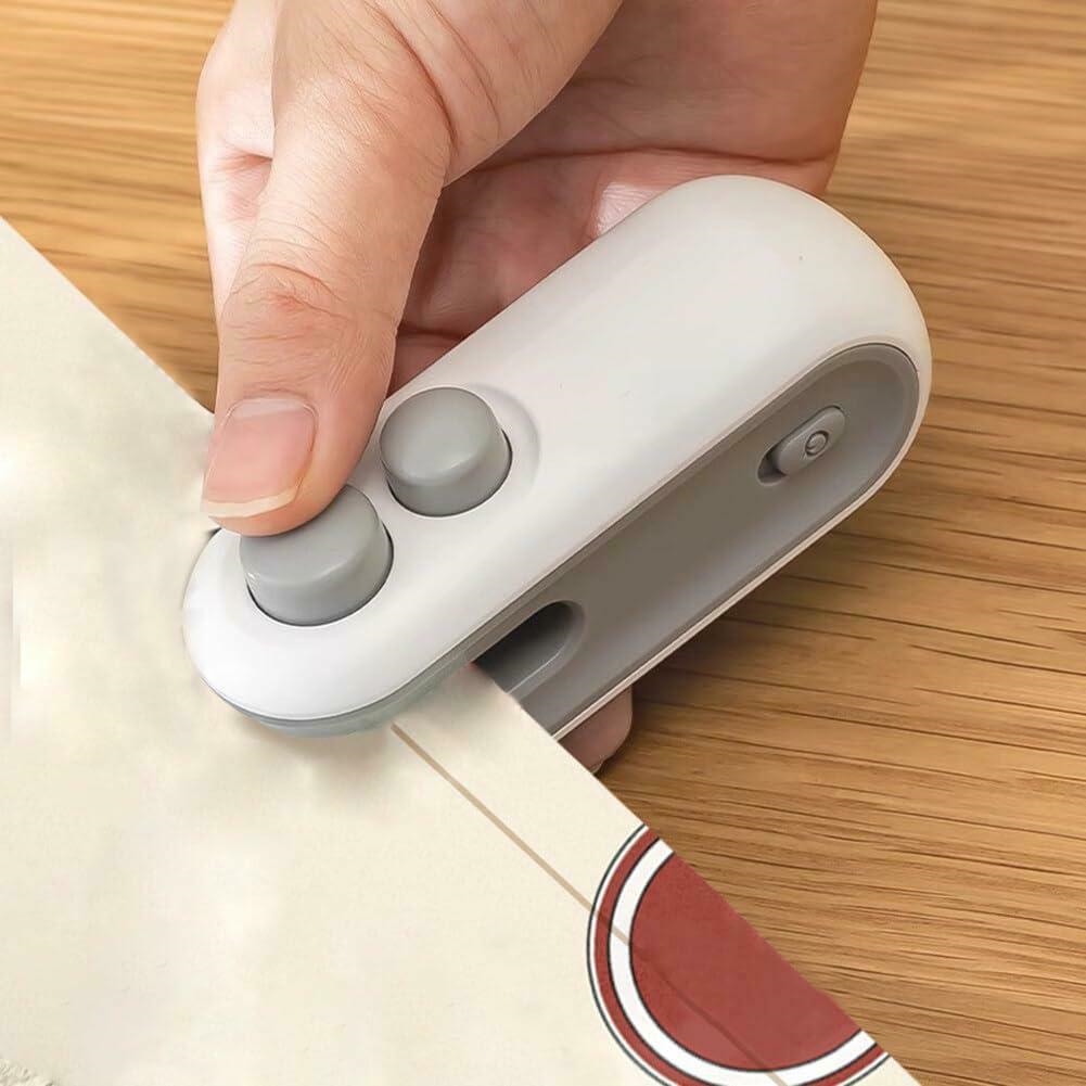 Mini Wireless Handheld Bag Sealer USB White