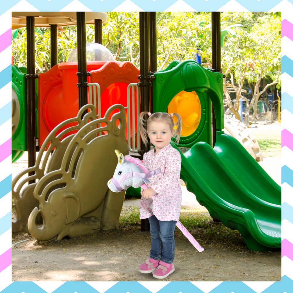 Bakalu Hobby Horse Unicorn Head on a Stick with Sound, White