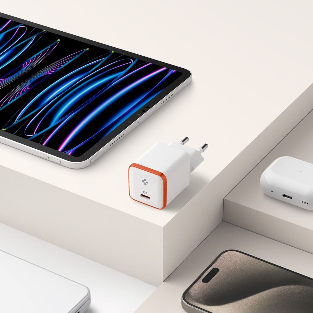 Spigen ArcStation Essential EE301EU 30W Wall Charger - White