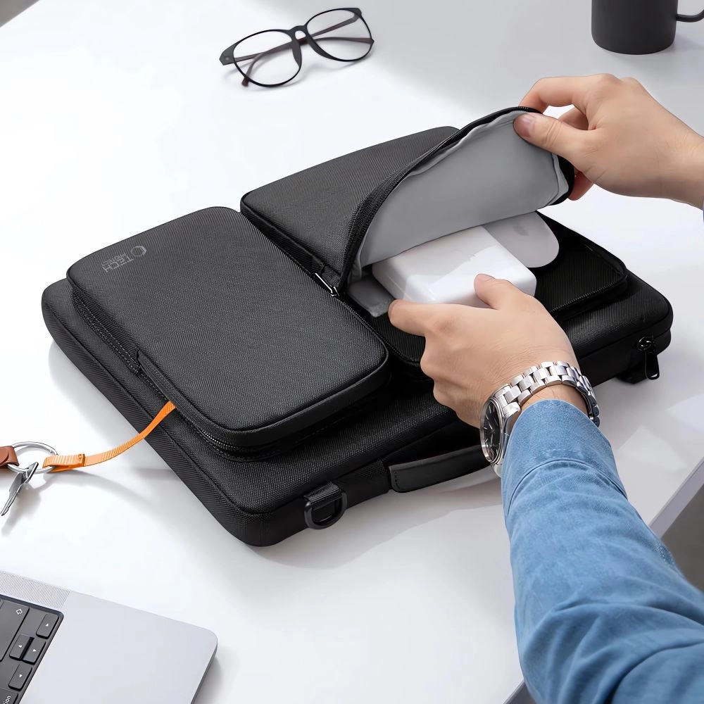 Tech-Protect Defender Bag Laptop Case 15-16\", Black