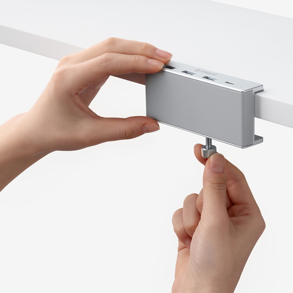 Orico MH4PC prie stalo tvirtinamas USB-C šakotuvas, sidabrinis