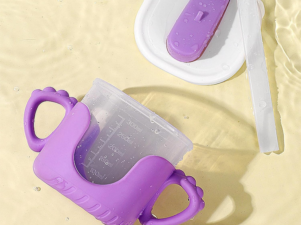 Baby Non-Spill Sippy Cup with Silicone Handles and Straw, 300ml