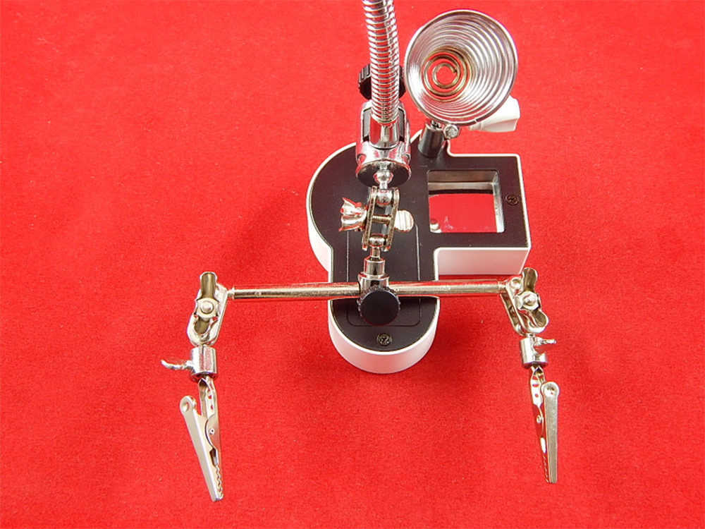 Third Hand Soldering Stand with LED Magnifier 4.5x / 11x