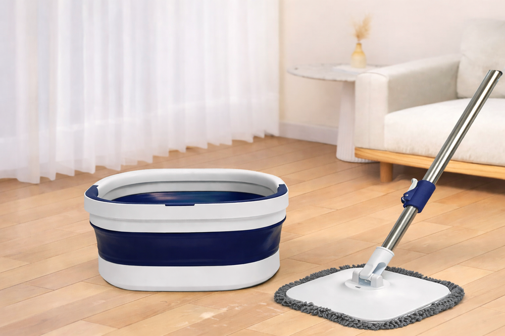 360° Flat Spin Mop with Collapsible Bucket and 2 Microfiber Pads