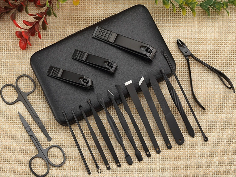 18-Piece Manicure and Pedicure Nail Care Set with Travel Case, Black