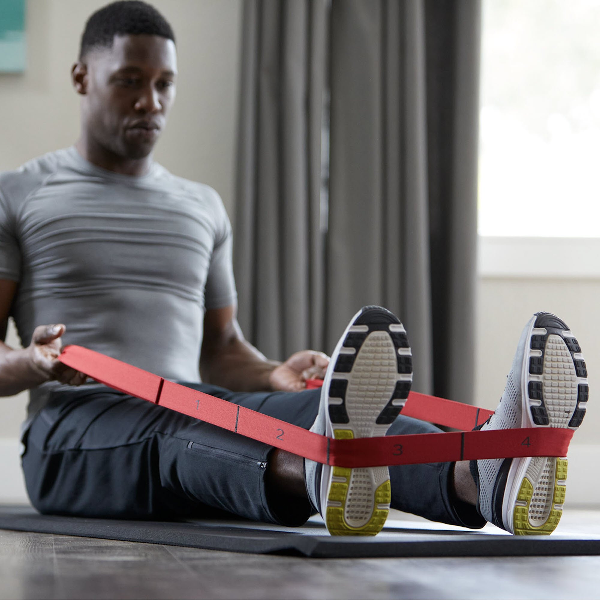 4Fizjo Power Band Resistance Band 17-26 kg, Purple