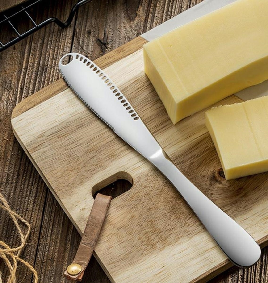 Stainless Steel Butter Knife with Holes AG267C, Silver